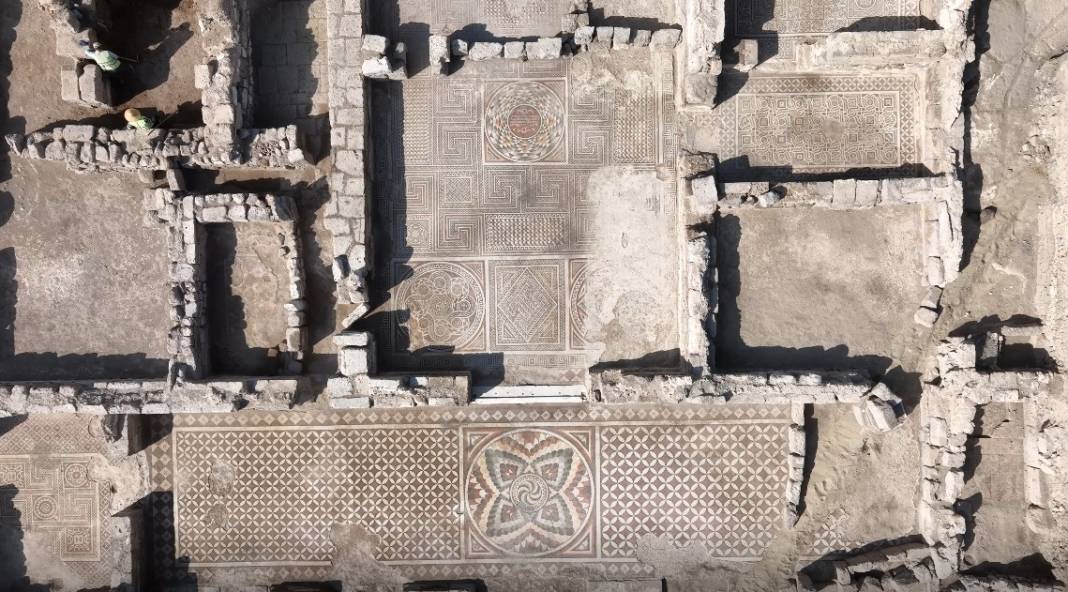 İç Anadolu’nun en büyük mozaik kazısından sürpriz çıktı 6